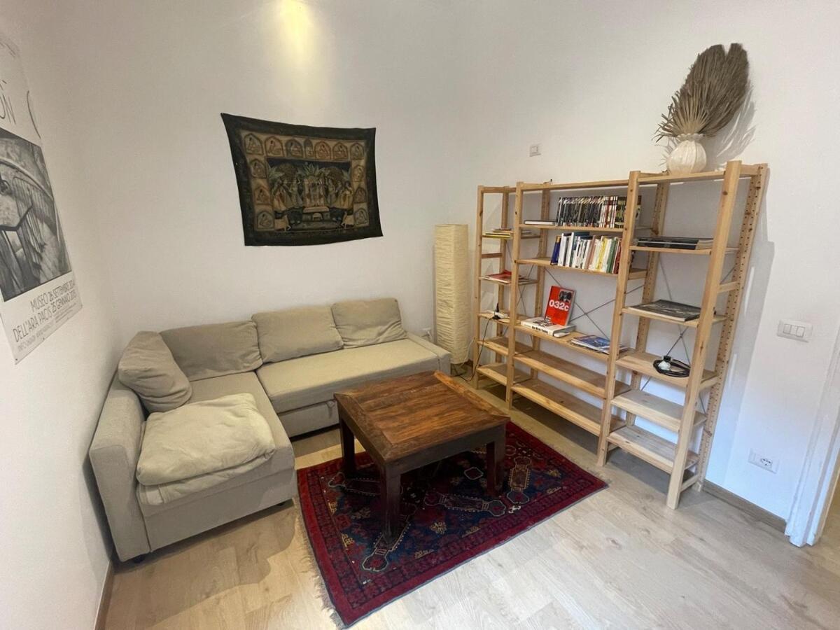 Theo's House In Ostiense Apartment